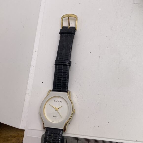 Vintage Solitare Womens White Black Leather Watch New Battery - Picture 6 of 8